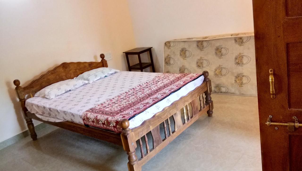 Joaquina'S Guest House Калангут Экстерьер фото